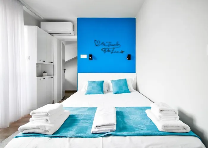 1 - 2br - 180 Views - Balcony - Amenities * София