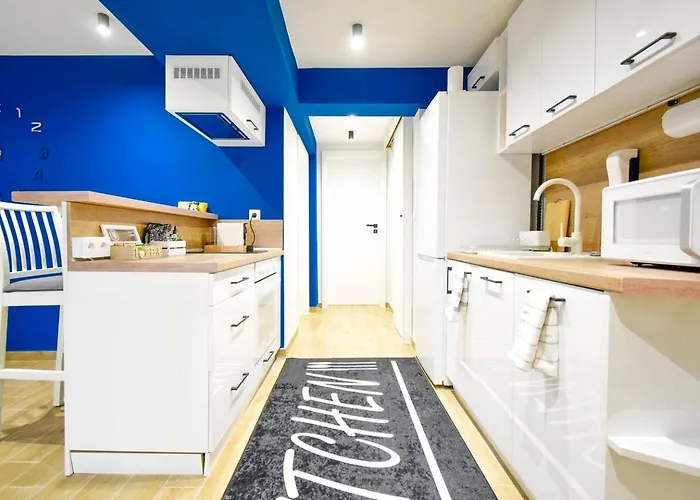 1 - 2br - 180 Views - Balcony - Amenities София