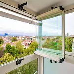 1 - 2br - 180 Views - Balcony - Amenities * Sofia