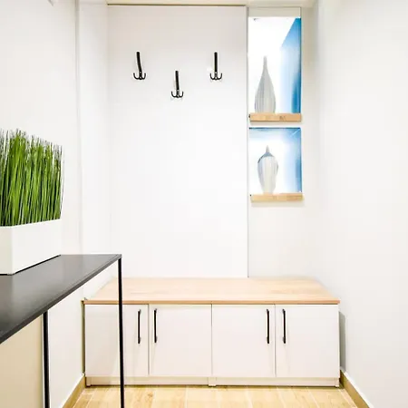 1 - 2br - 180 Views - Balcony - Amenities Διαμέρισμα *