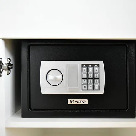 1 - 2br - 180 Views - Balcony - Amenities Daire *