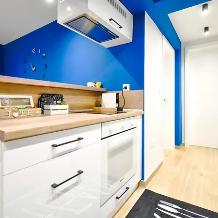 180 Panoramic Views Fully Equipped For 6 Acs