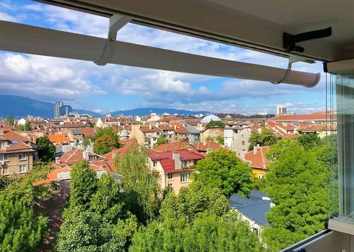 1 - 2br - 180 Views - Balcony - Amenities * Sofia