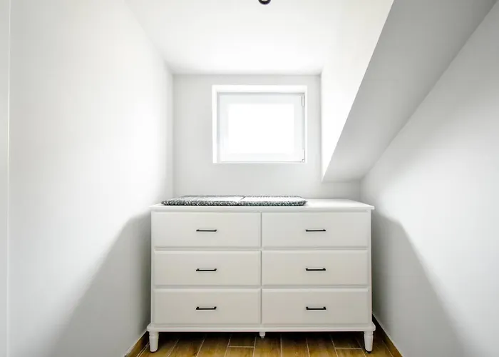 Appartamento 1 - 2br - 180 Views - Balcony - Amenities