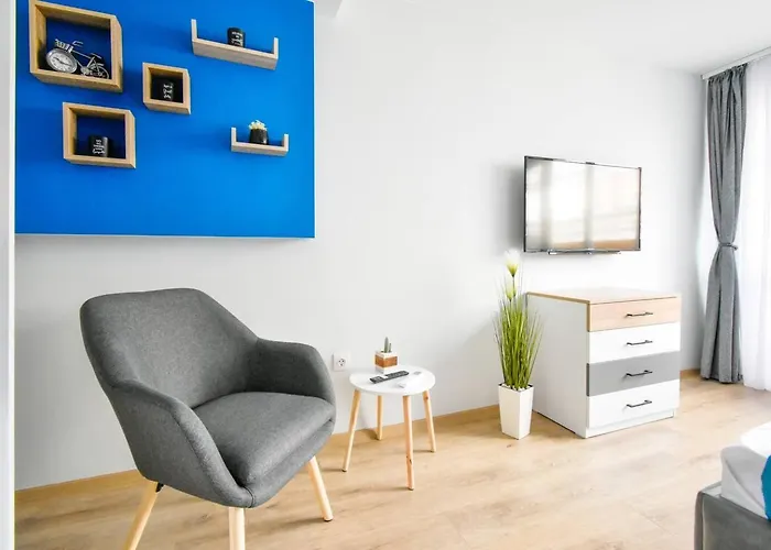 1 - 2br - 180 Views - Balcony - Amenities Appartamento Sofia