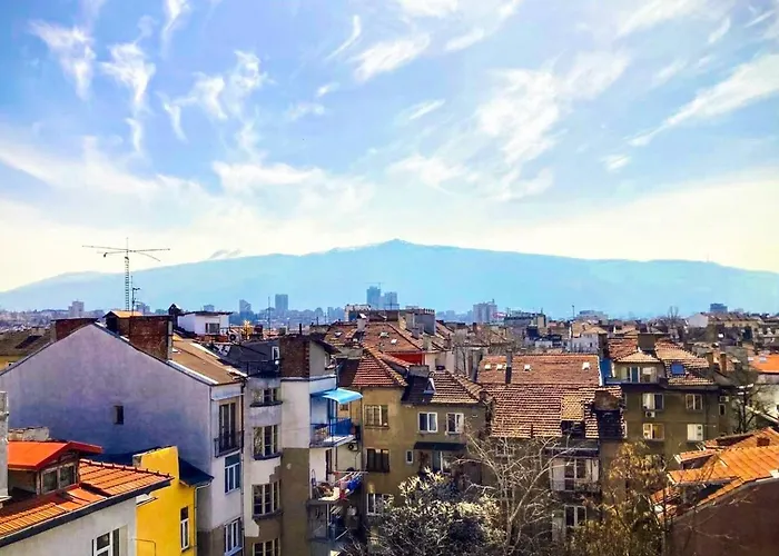 1 - 2br - 180 Views - Balcony - Amenities Apartment Sofia