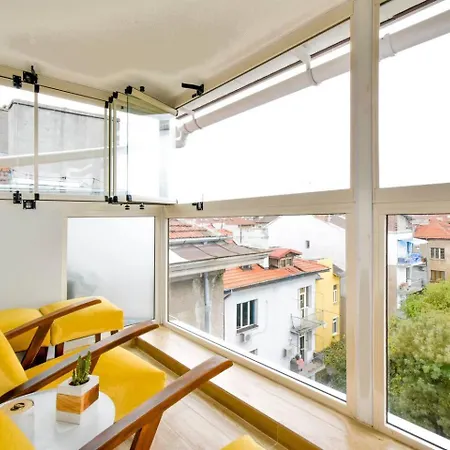 1 - 2br - 180 Views - Balcony - Amenities Διαμέρισμα