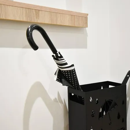 1 - 2br - 180 Views - Balcony - Amenities